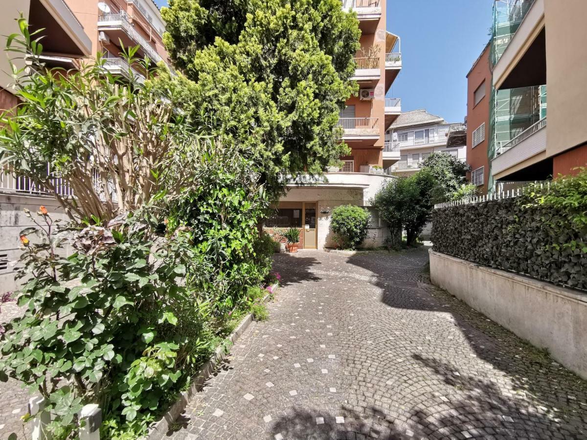 Cozy San Pietro Apartman Róma Kültér fotó